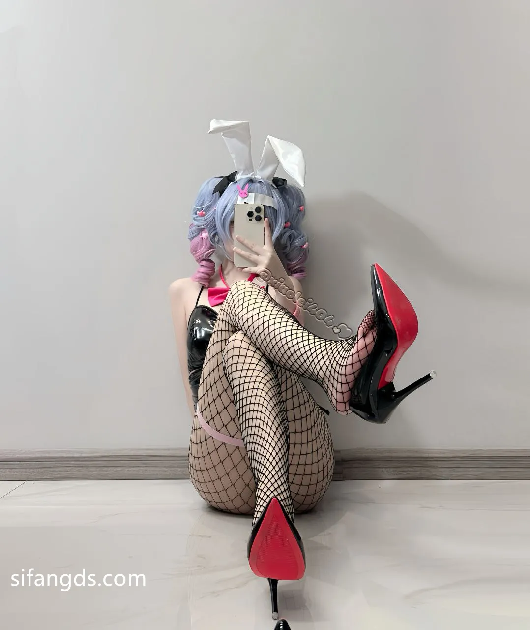 希尔薇 cos (水印)-erohere93.webp