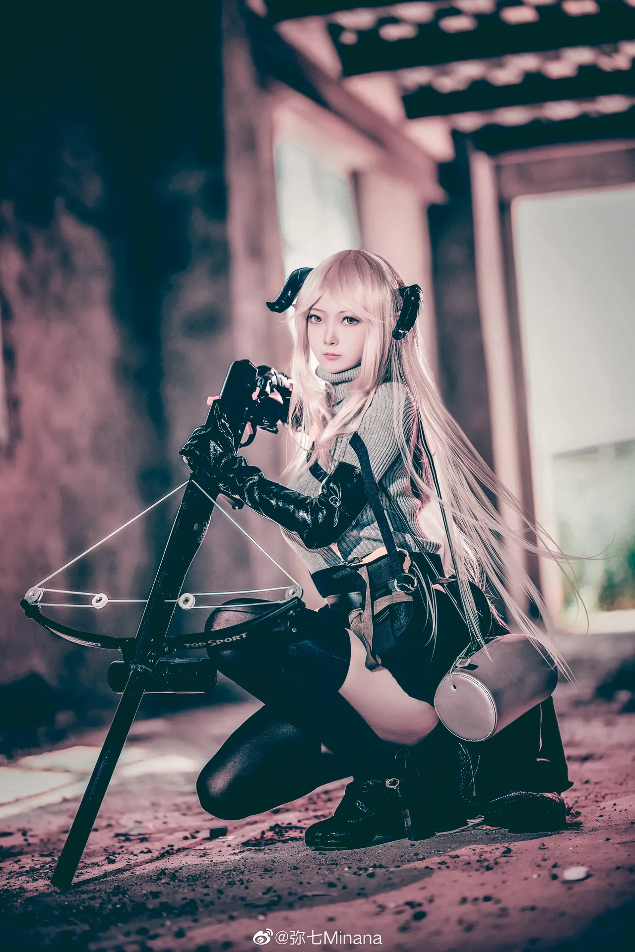 弥七Minana-Meteorite-erohere2.webp
