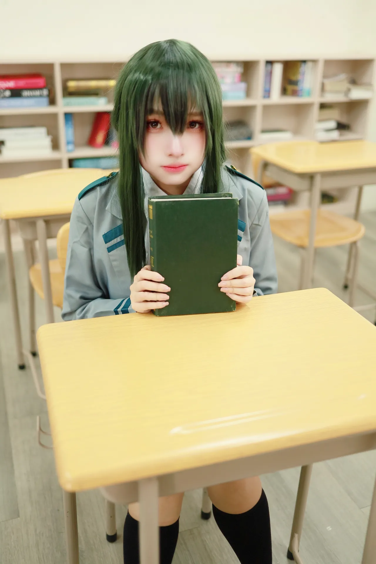 慕慕Momo - 我的英雄学院 蛙吹梅雨 学生服-erohere13.webp