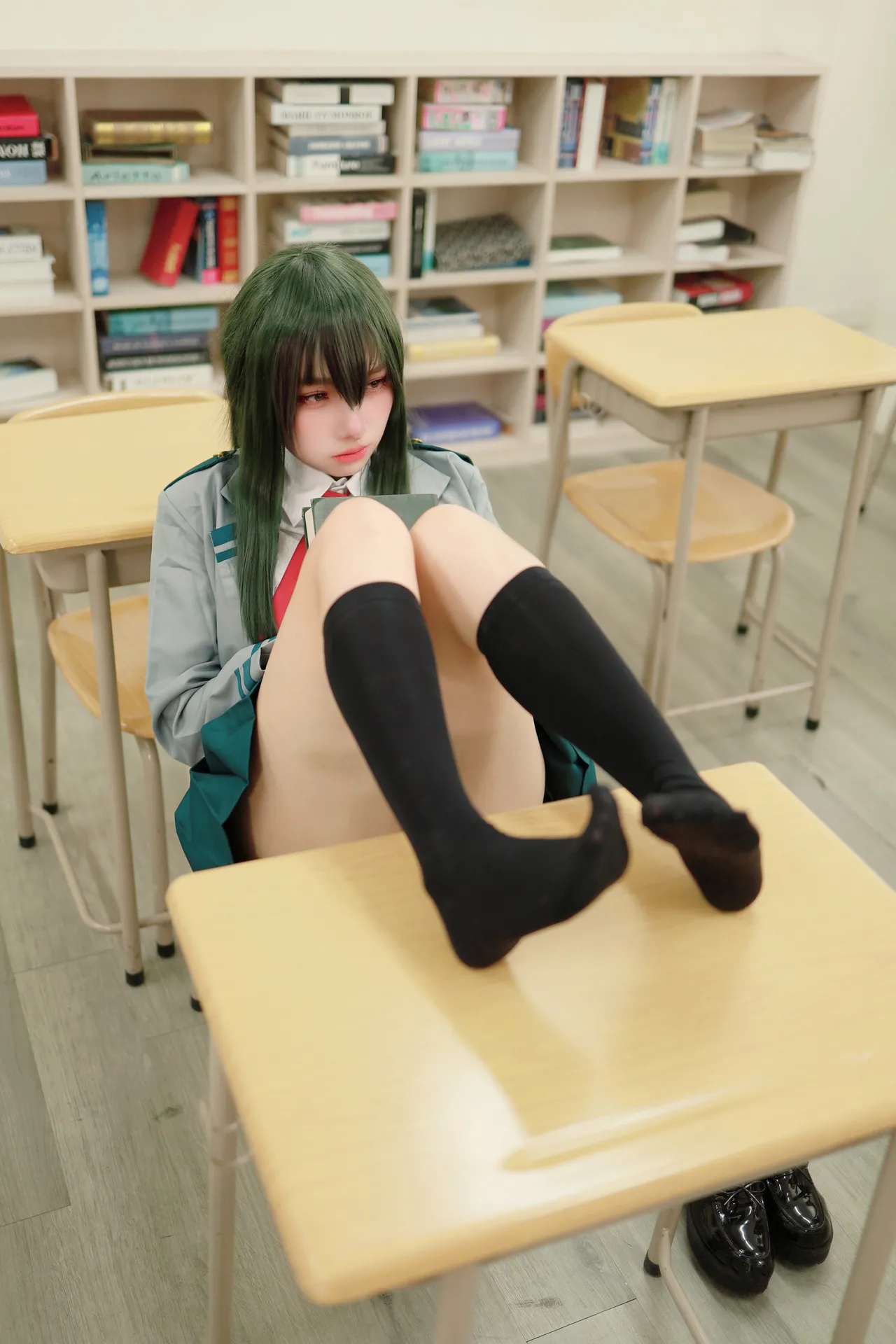 慕慕Momo - 我的英雄学院 蛙吹梅雨 学生服-erohere17.webp