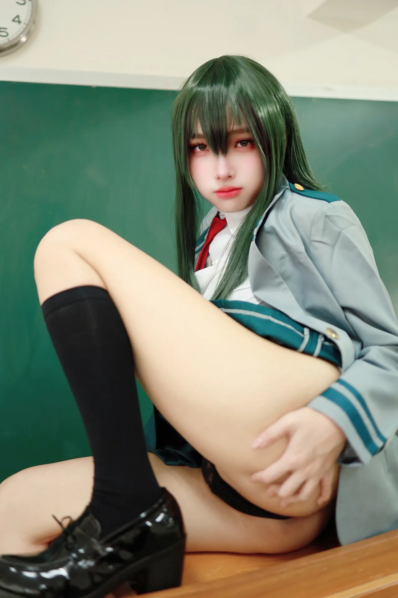 慕慕Momo - 我的英雄学院 蛙吹梅雨 学生服-erohere21.webp