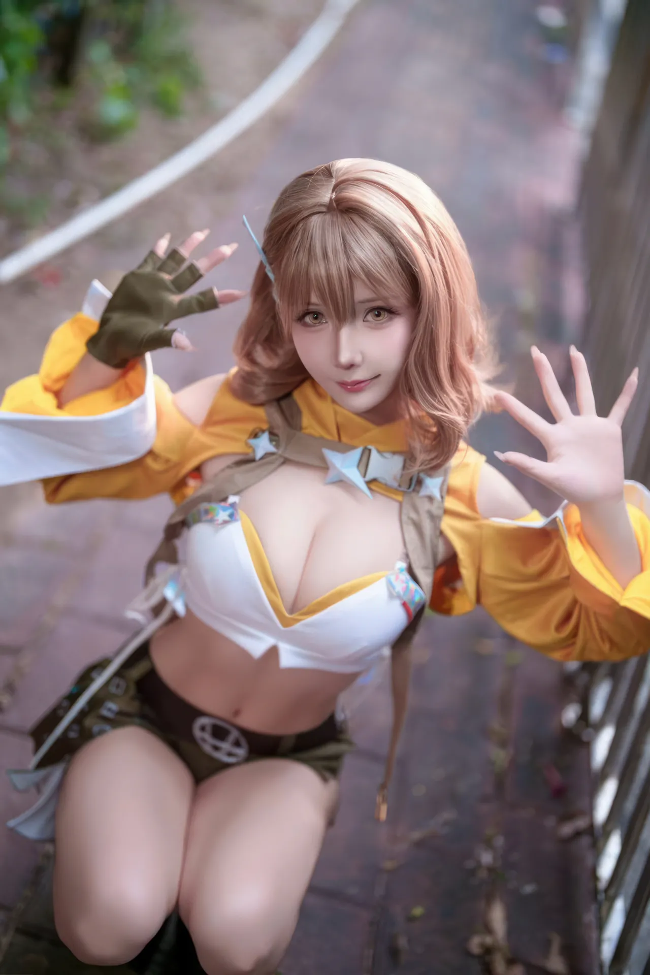 抱走莫子aa - 胜利女神：妮姬 阿妮斯 超级巨星-erohere7.webp