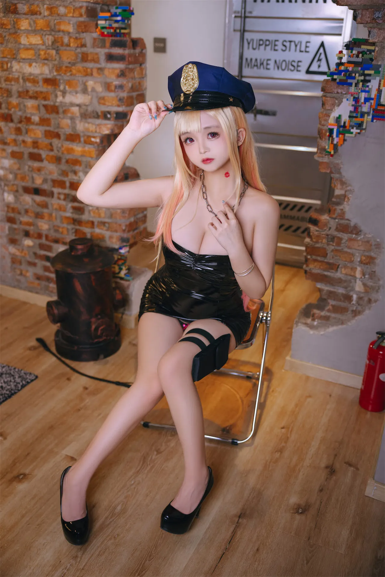 日奈娇 喜多川海梦女警-erohere48.webp