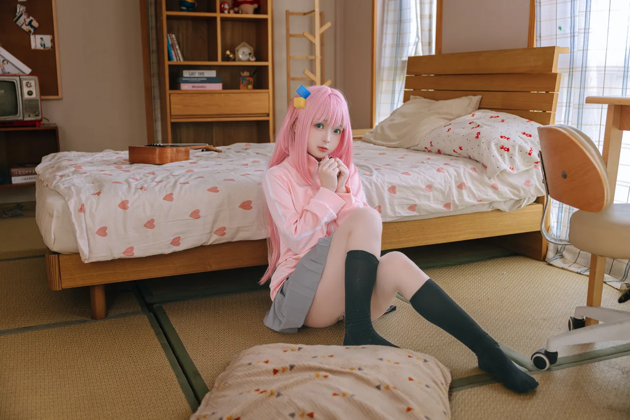 日奈娇 - 孤独摇滚  后藤一里-erohere13.webp