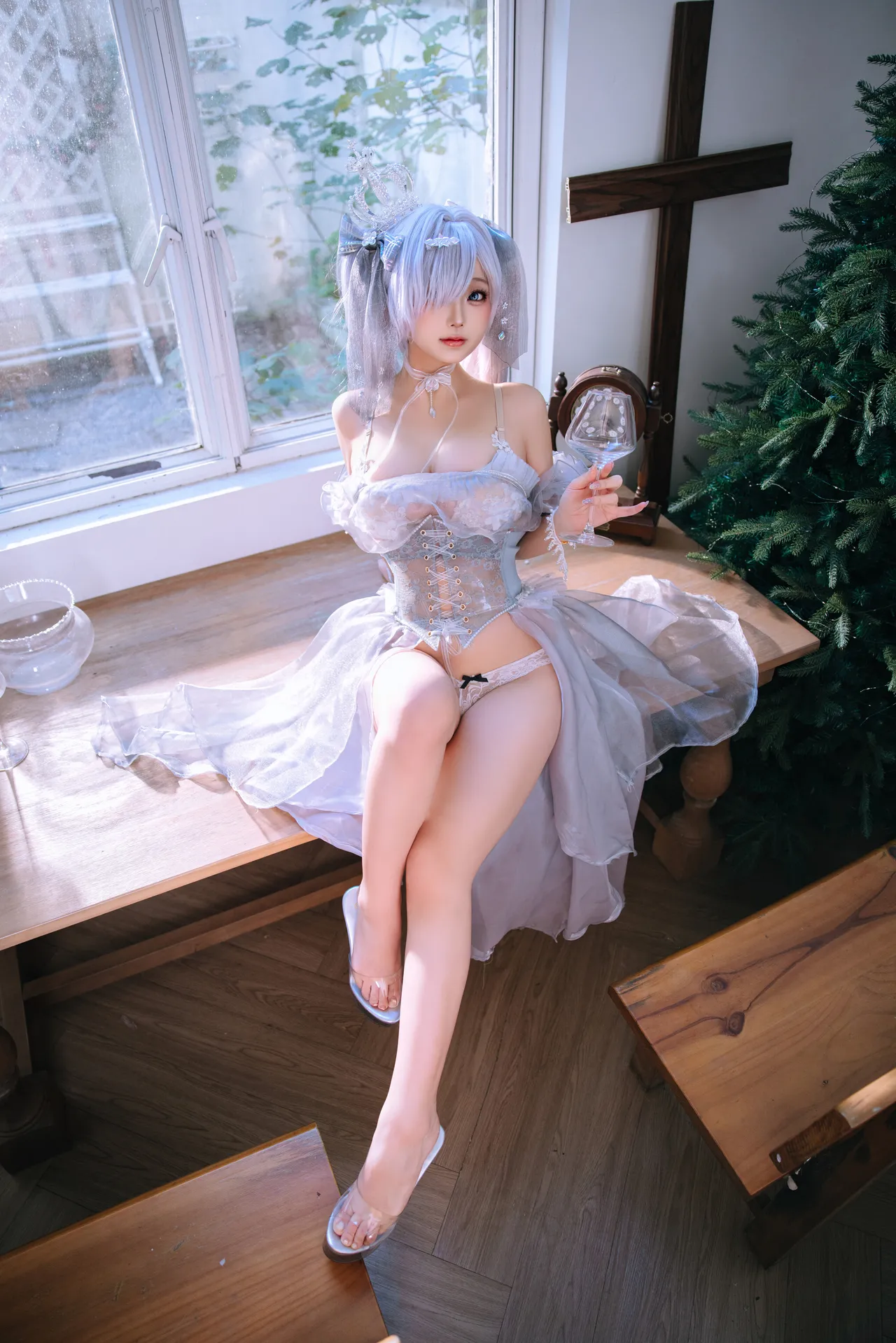 日奈娇 - 胜利女神：妮姬 灰姑娘-erohere13.webp