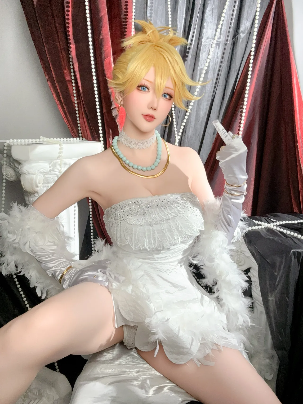 星之迟迟 - 吊带袜天使 潘迪礼服-erohere41.webp