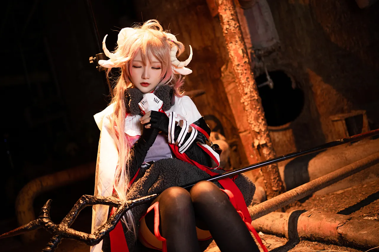 星之迟迟 - Eyjafjalla Arknights-erohere5.webp