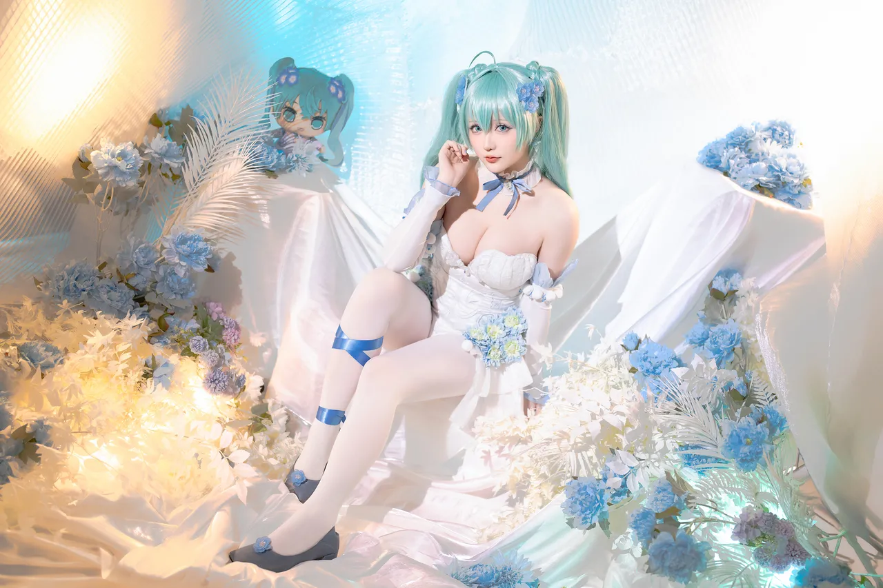 星之迟迟 - NO.215 2024年02月计划A 初音未来 粉蝶花精灵54P1V-4.51GB-erohere10.webp