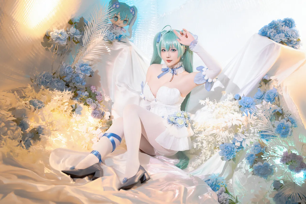 星之迟迟 - NO.215 2024年02月计划A 初音未来 粉蝶花精灵54P1V-4.51GB-erohere19.webp