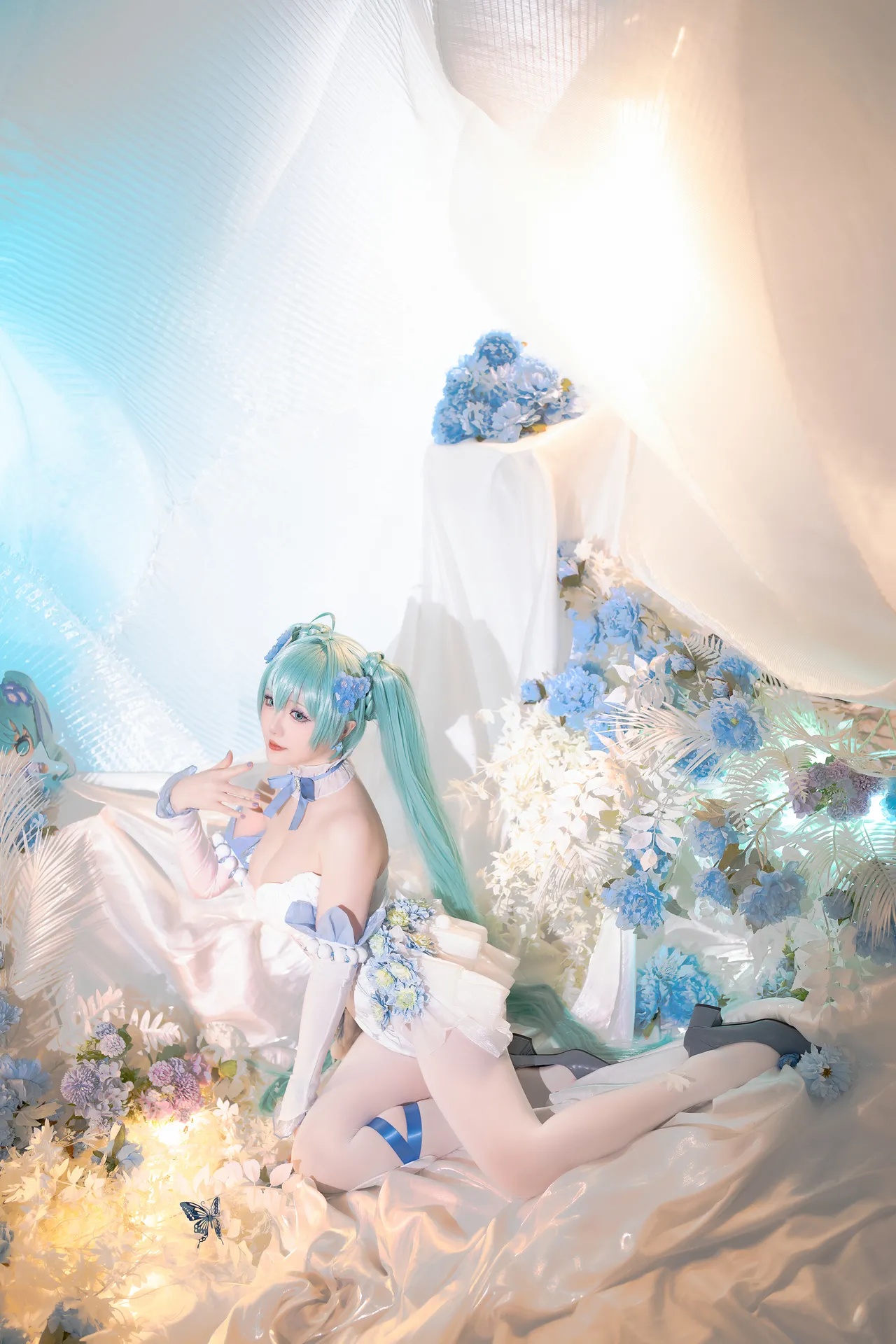 星之迟迟 - NO.215 2024年02月计划A 初音未来 粉蝶花精灵54P1V-4.51GB-erohere26.webp