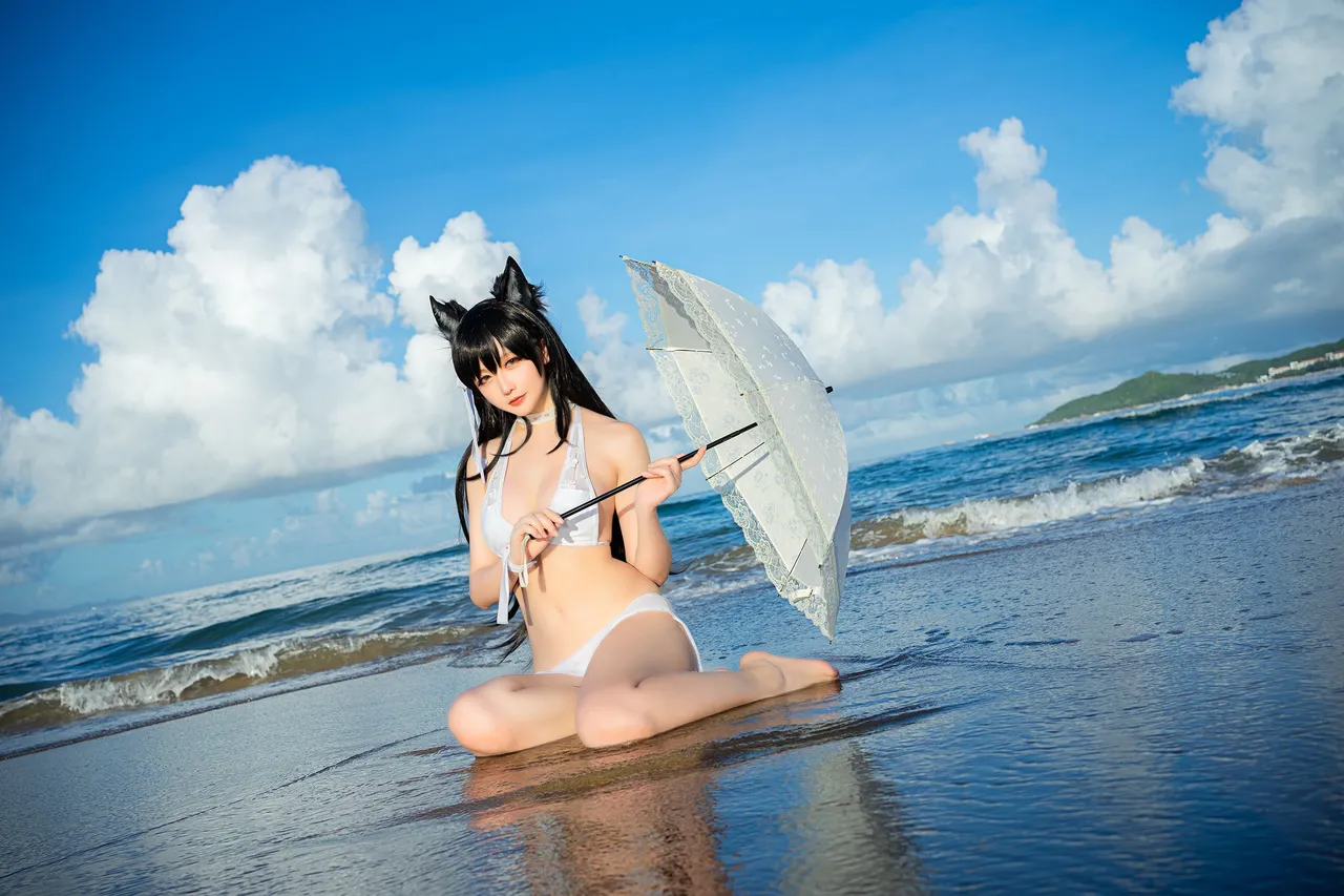 星之迟迟 Atago Bikini-erohere2.webp