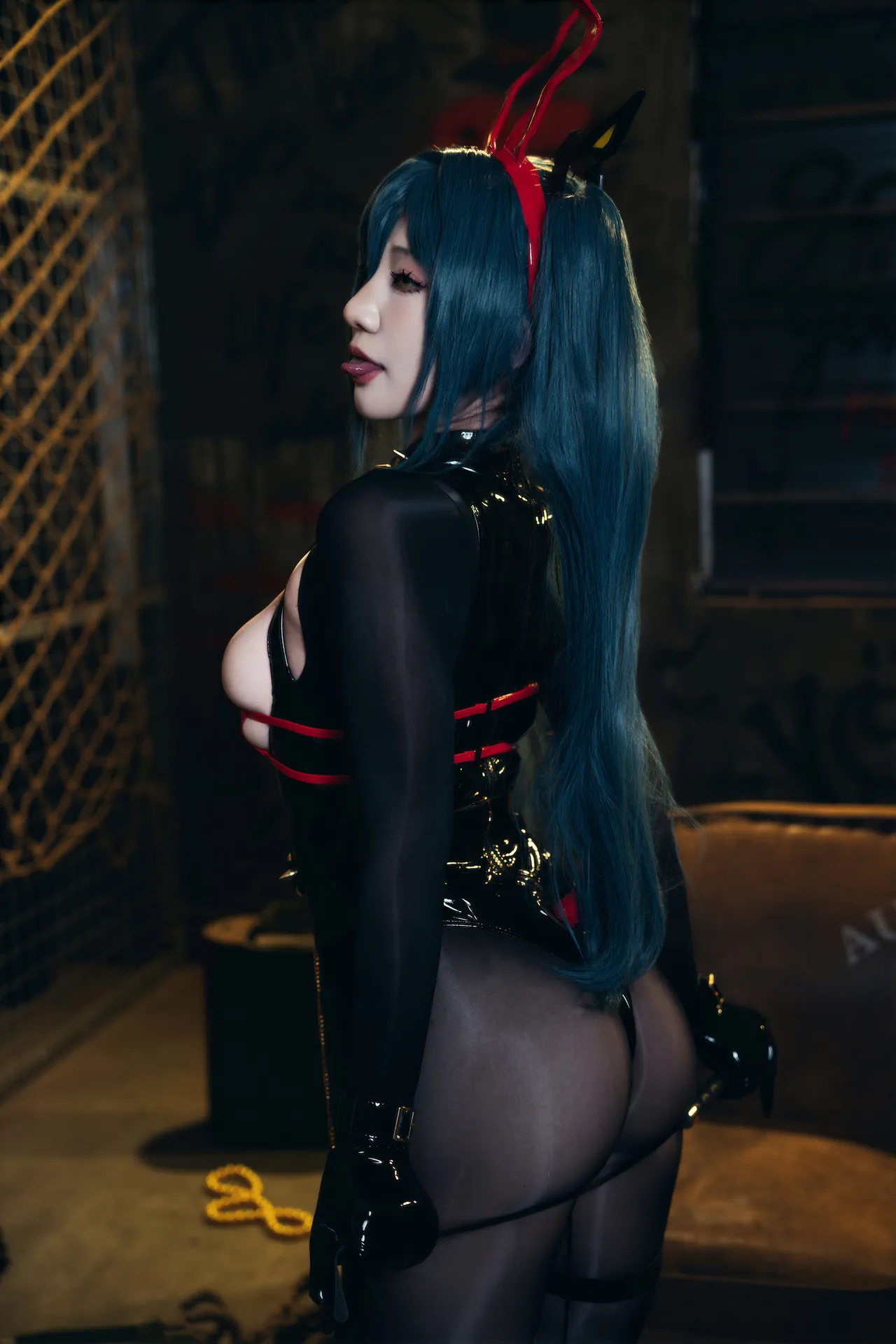 星澜是澜澜叫澜妹呀 - 碧蓝航线 雷根斯堡 兔女郎-erohere42.webp