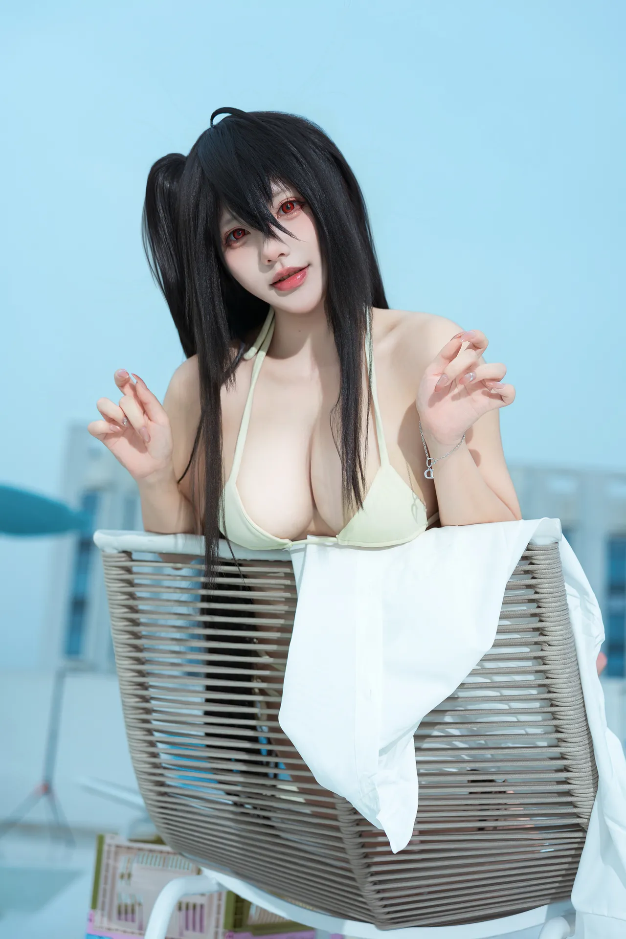 是一只熊仔吗 - 碧蓝航线 大凤 泳装-erohere24.webp