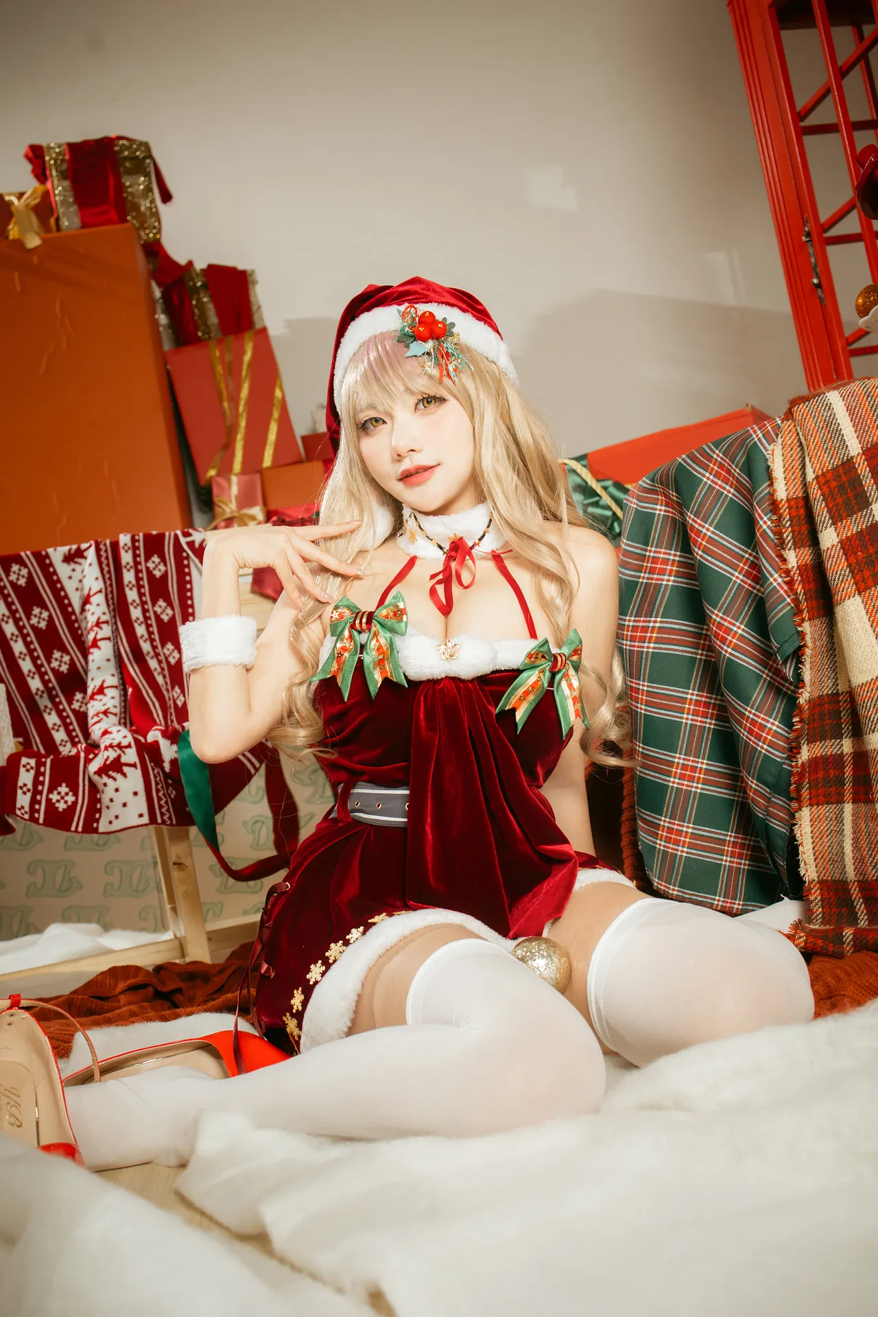 是一只熊仔吗 Nikke胜利女神 艾玛圣诞-erohere39.webp