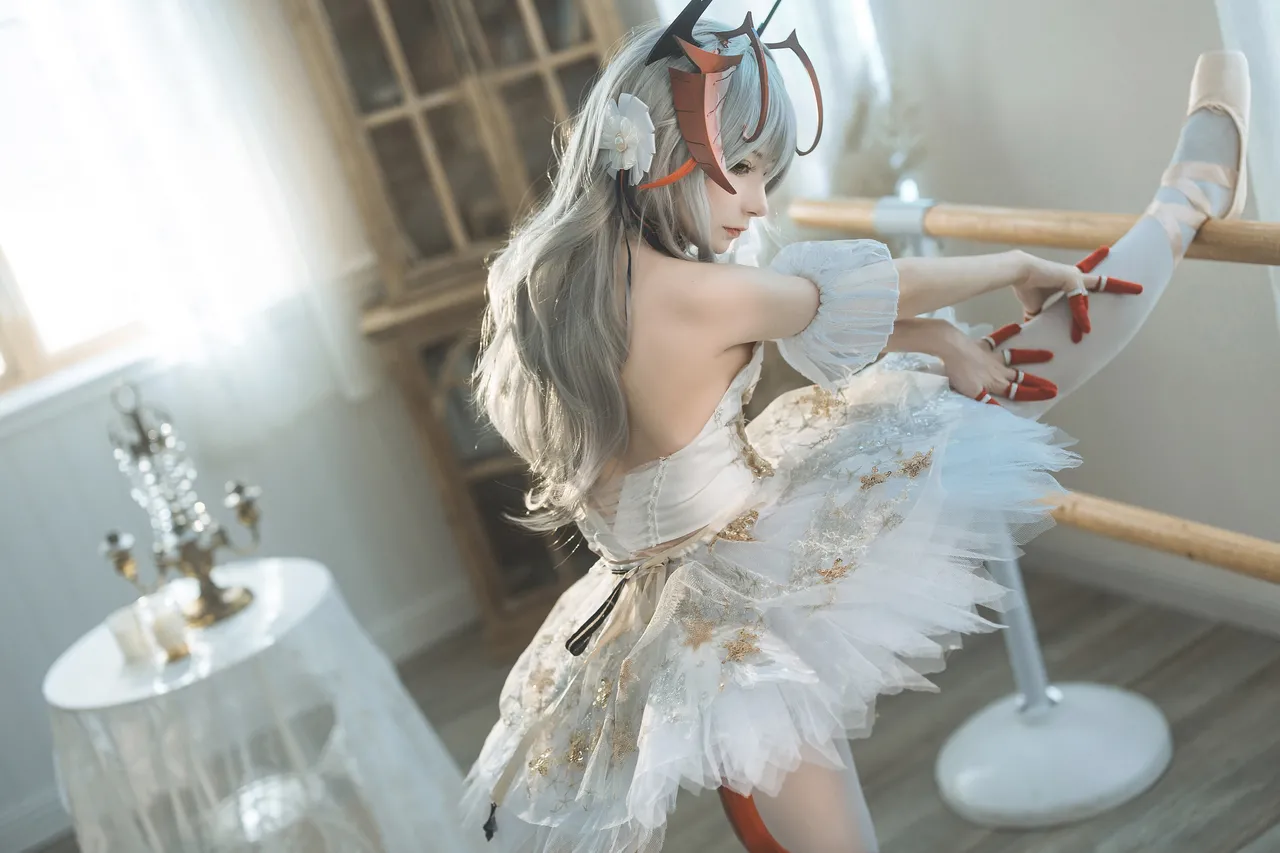 是三不是世w - 明日方舟 W 芭蕾-erohere1.webp