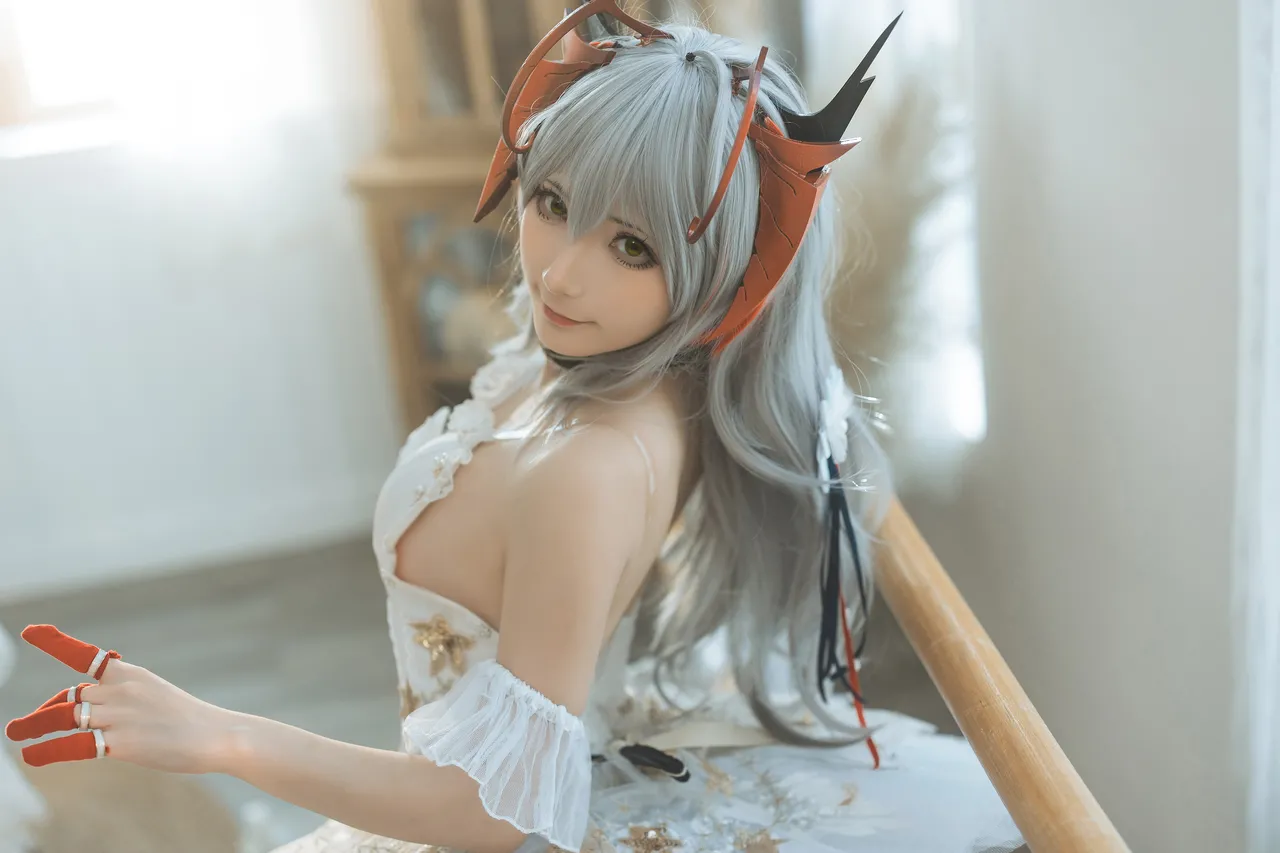 是三不是世w - 明日方舟 W 芭蕾-erohere6.webp