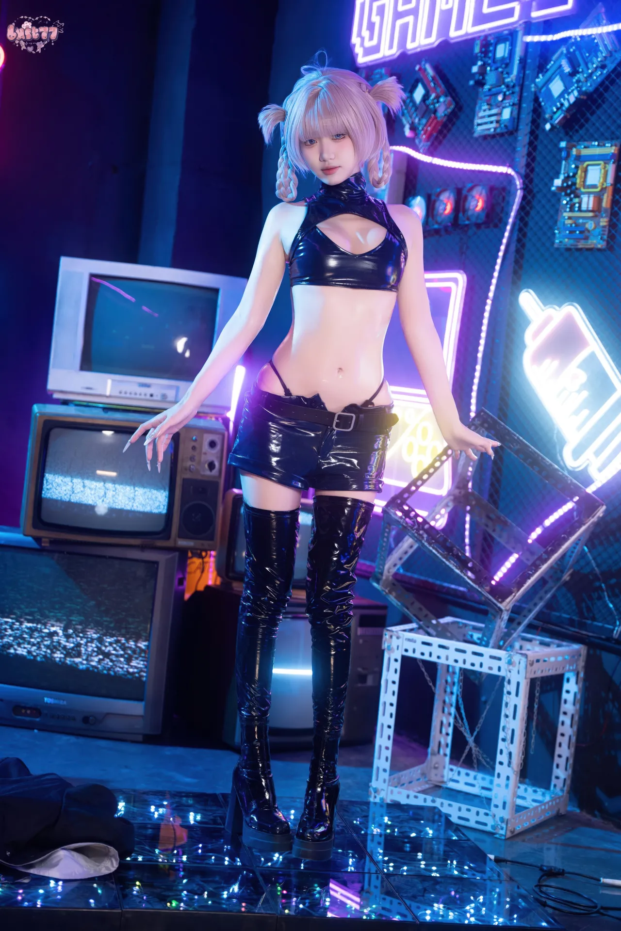 柒柒要乖哦 - 彻夜之歌 常服七草荠 41P 388MB-erohere18.webp