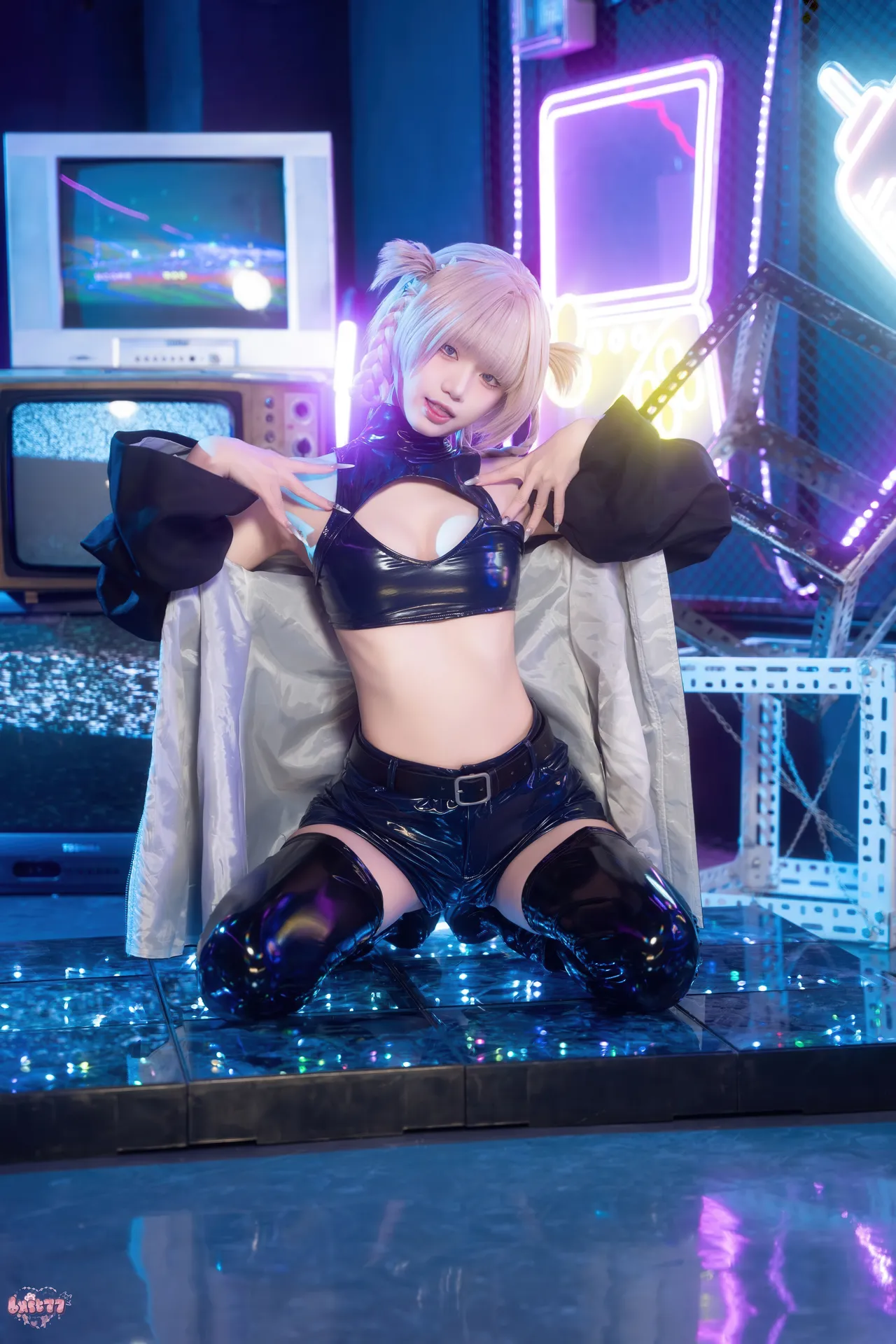 柒柒要乖哦 - 彻夜之歌 常服七草荠 41P 388MB-erohere5.webp
