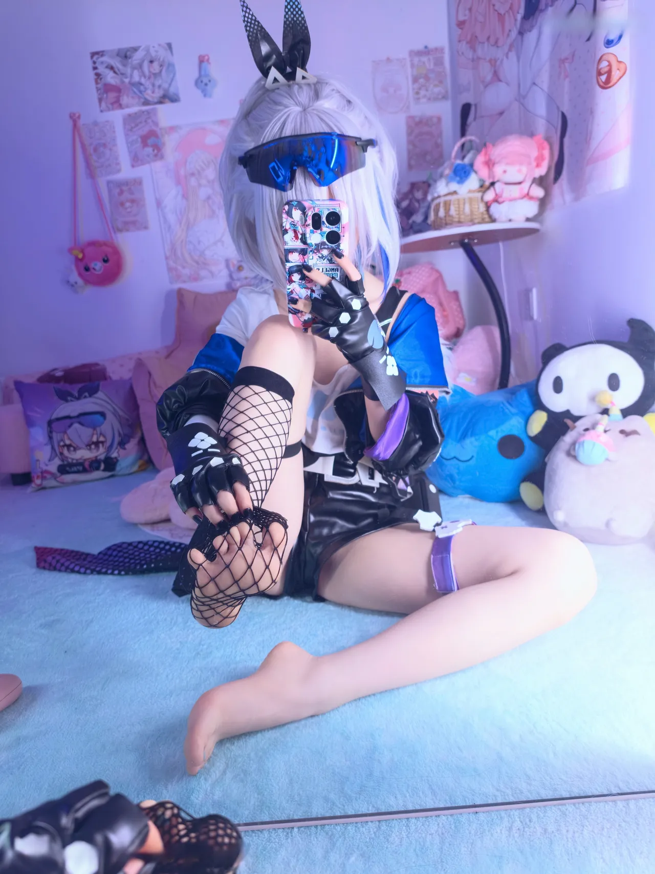 染三ran3 崩坏星穹铁道 银狼 衬衫 (108P + 7 videos as Animated WebP)-erohere35.webp