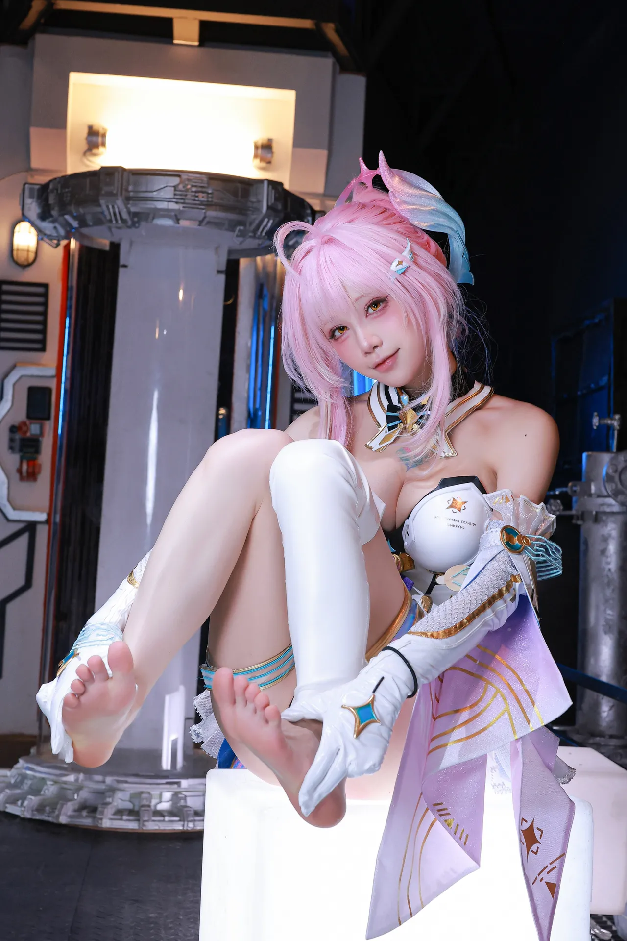 水淼 鸣潮 爱弥斯 61P-87.42MB-erohere16.webp