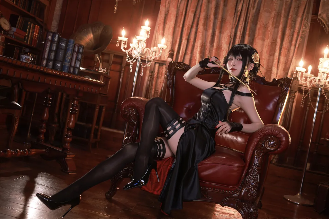 水淼Aqua 约尔 黑礼服-erohere12.webp