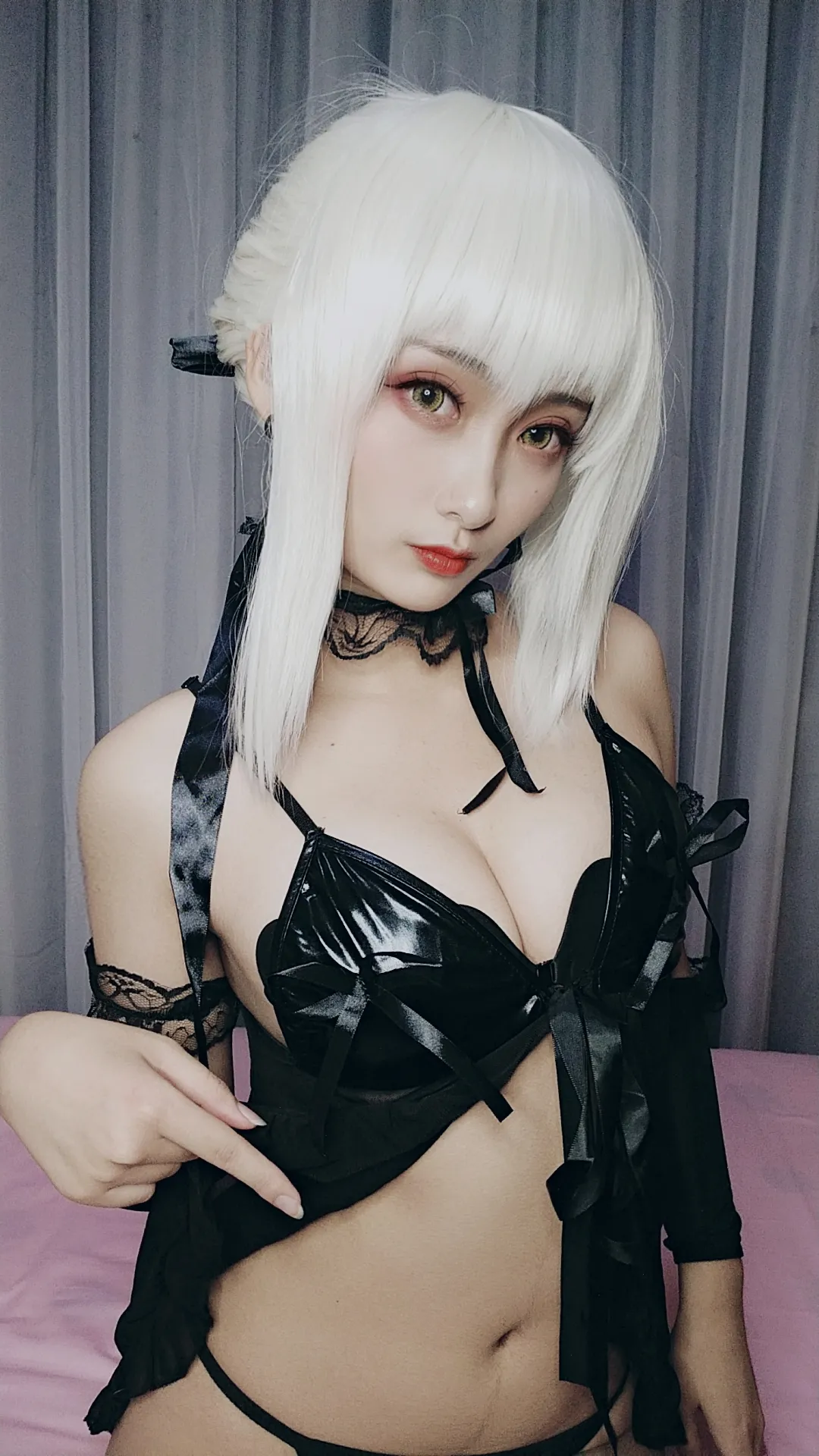 洛璃 - FGO 黑呆睡衣王座-erohere6.webp