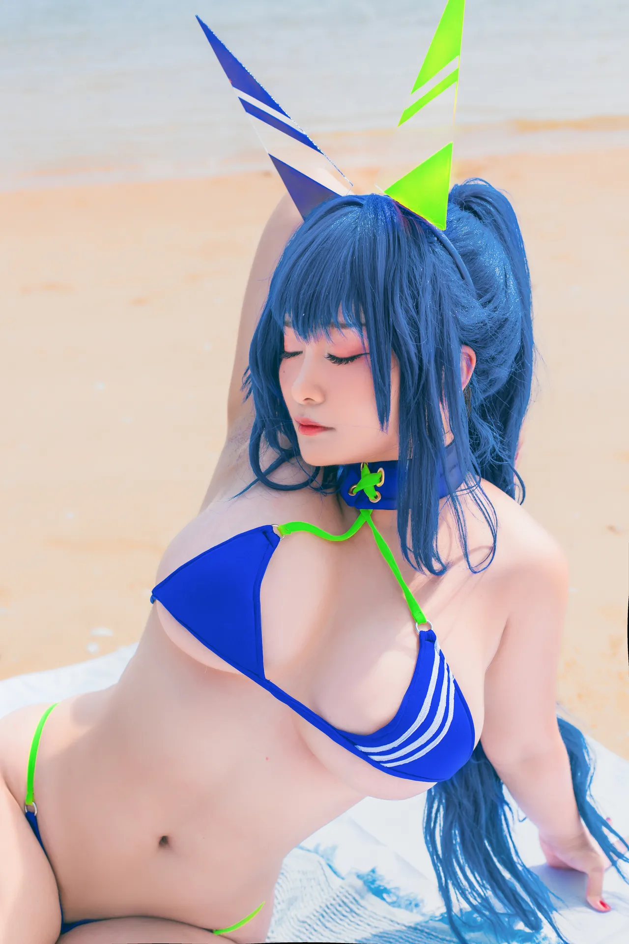 洛璃LoLiSAMA - 热恋的盛夏 花园泳装-erohere32.webp