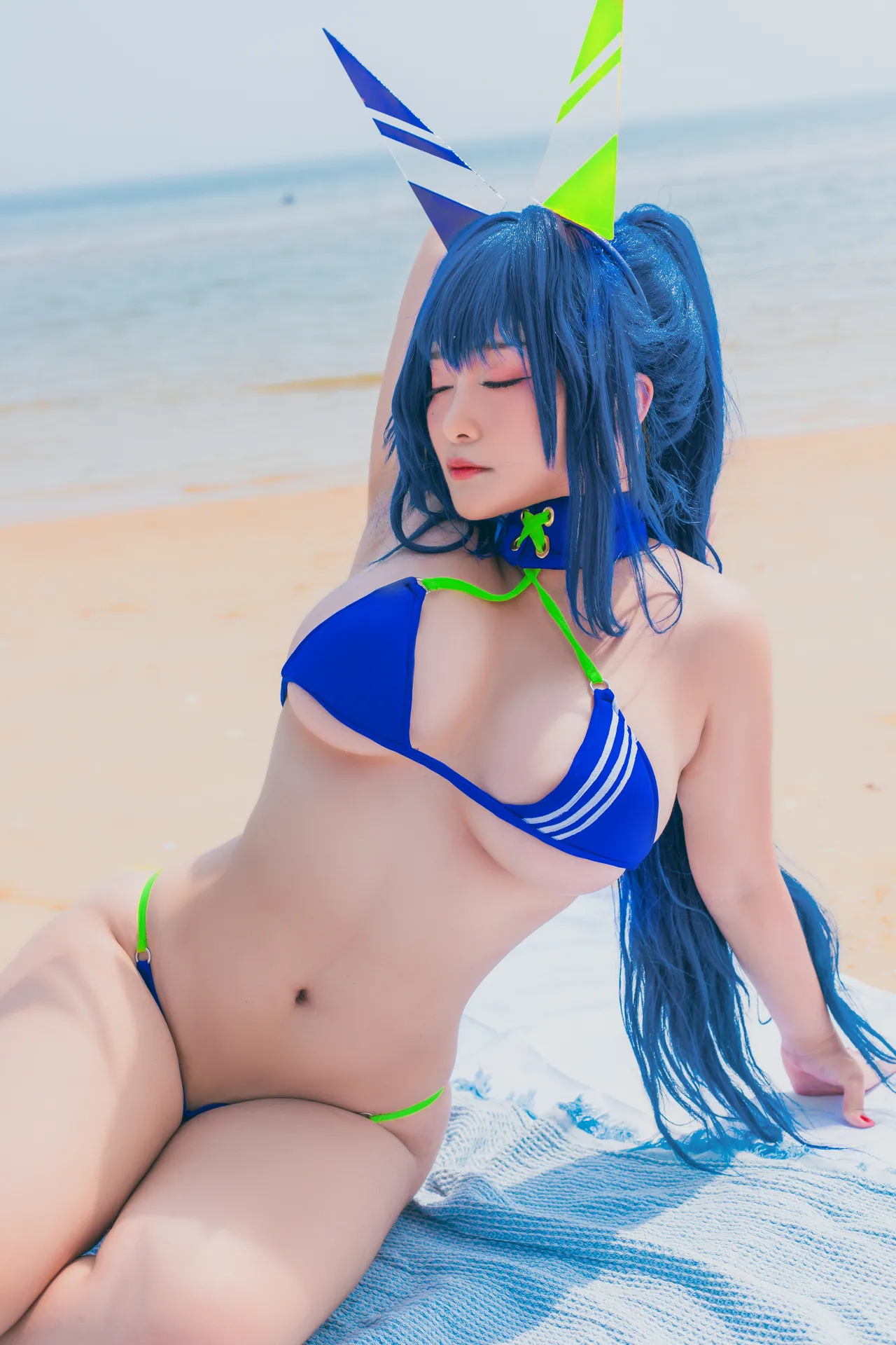 洛璃LoLiSAMA - 热恋的盛夏 花园泳装-erohere33.webp