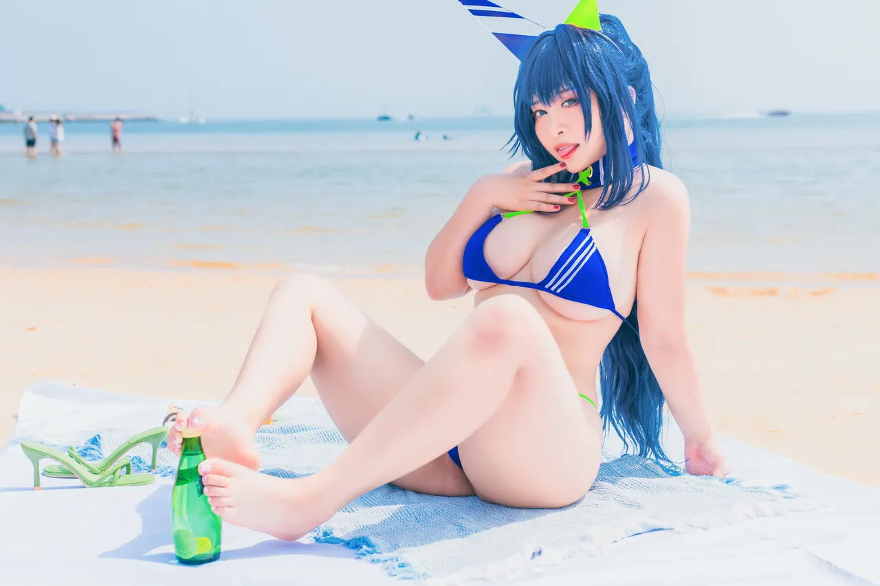 洛璃LoLiSAMA - 热恋的盛夏 花园泳装-erohere42.webp