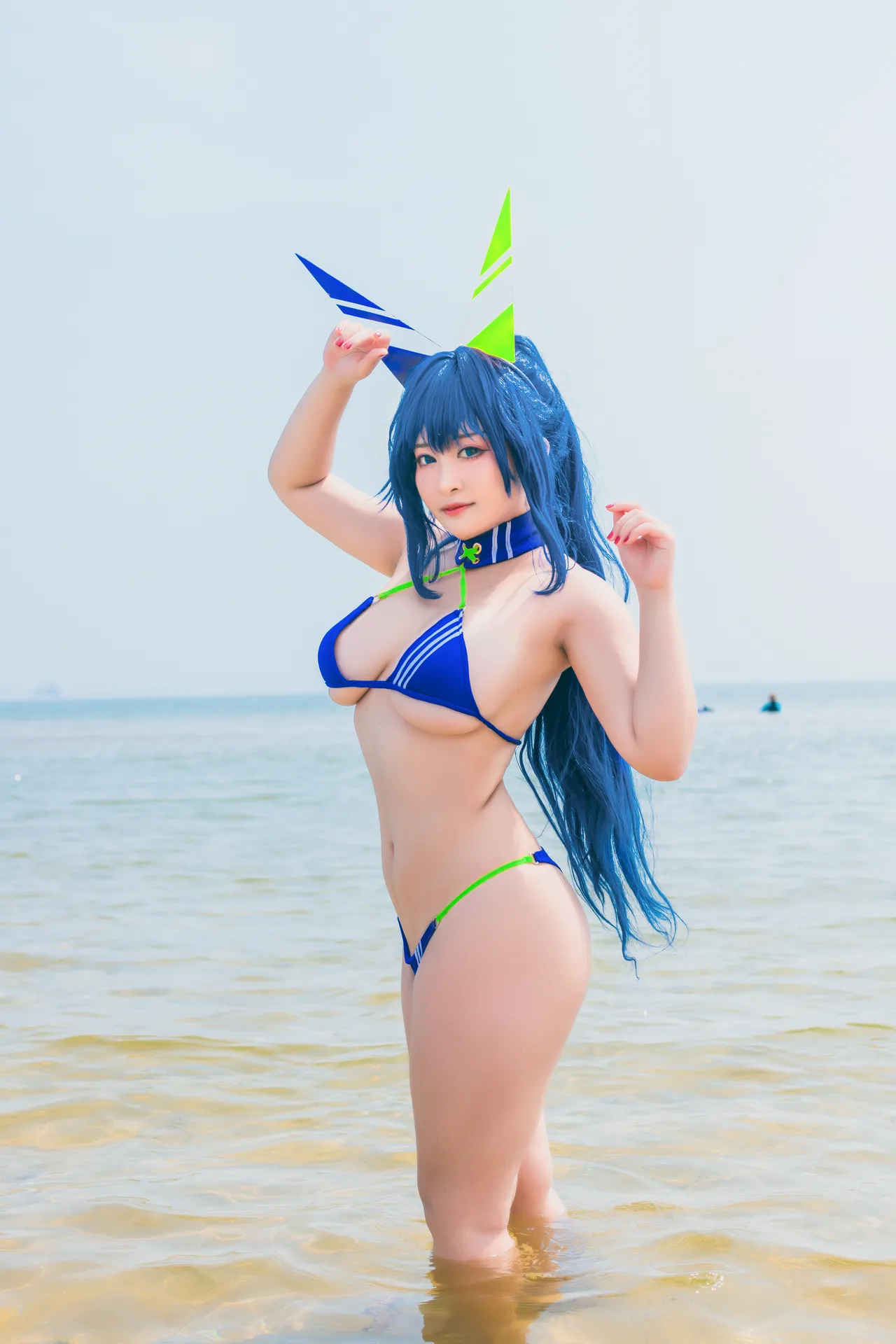 洛璃LoLiSAMA - 热恋的盛夏 花园泳装-erohere48.webp