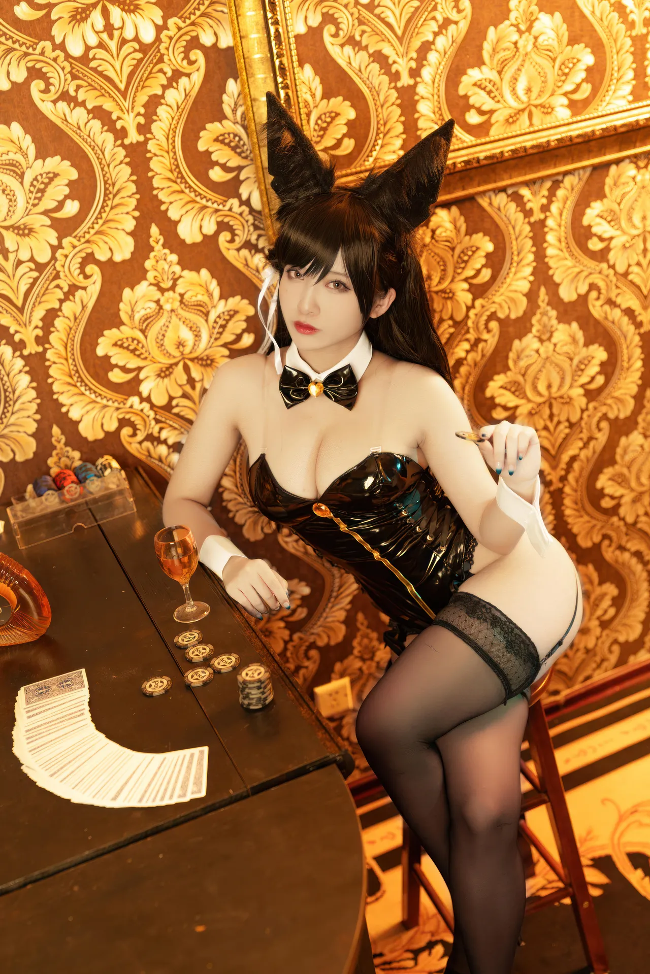 洛璃LoLiSAMA - 碧蓝航线 爱宕 兔女郎-erohere40.webp