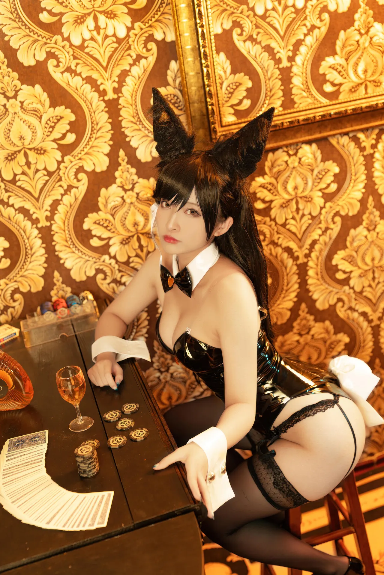 洛璃LoLiSAMA - 碧蓝航线 爱宕 兔女郎-erohere45.webp