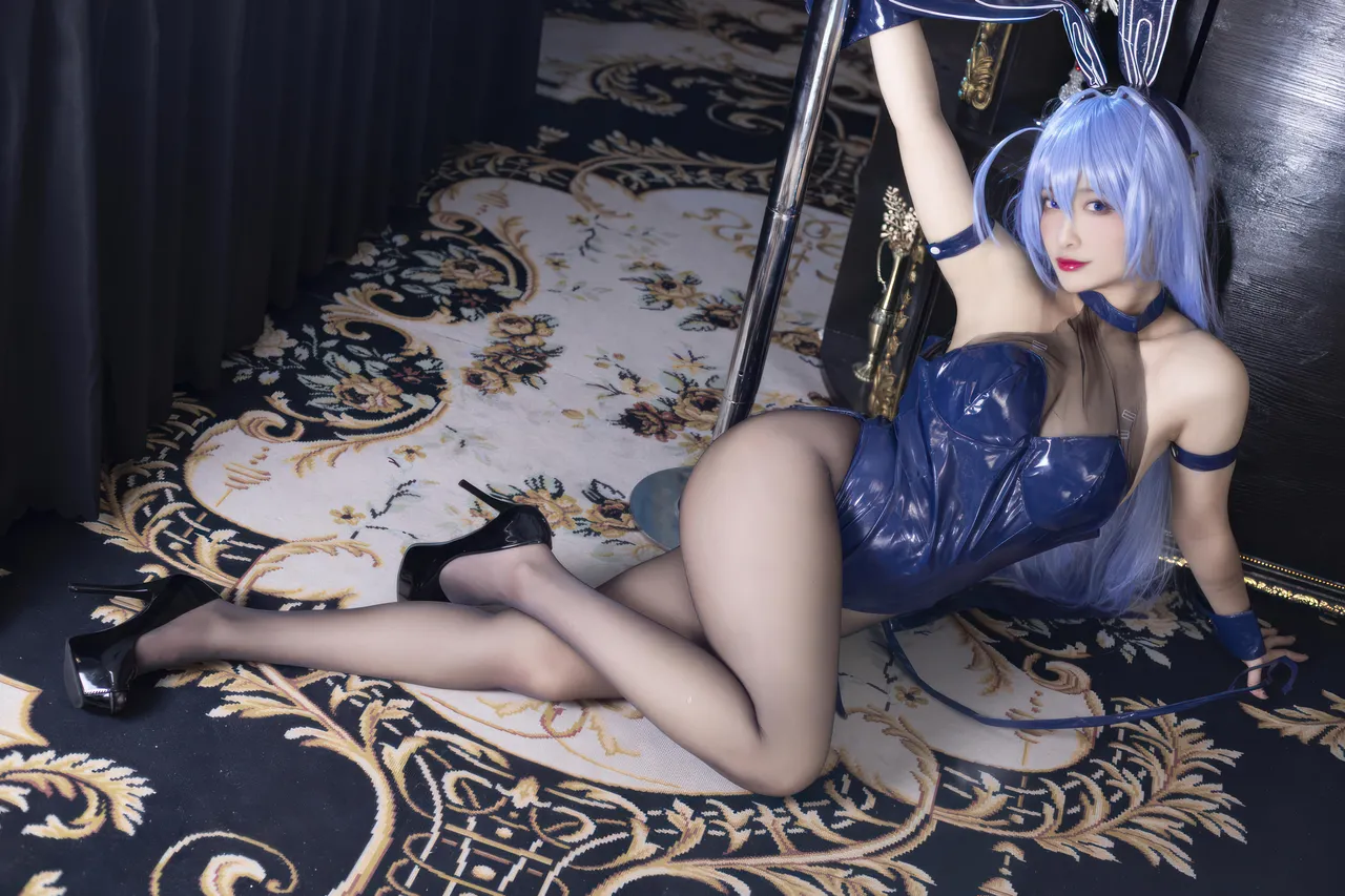 洛璃LoLiSAMA - 花园 兔女郎 (碧蓝航线)-erohere45.webp