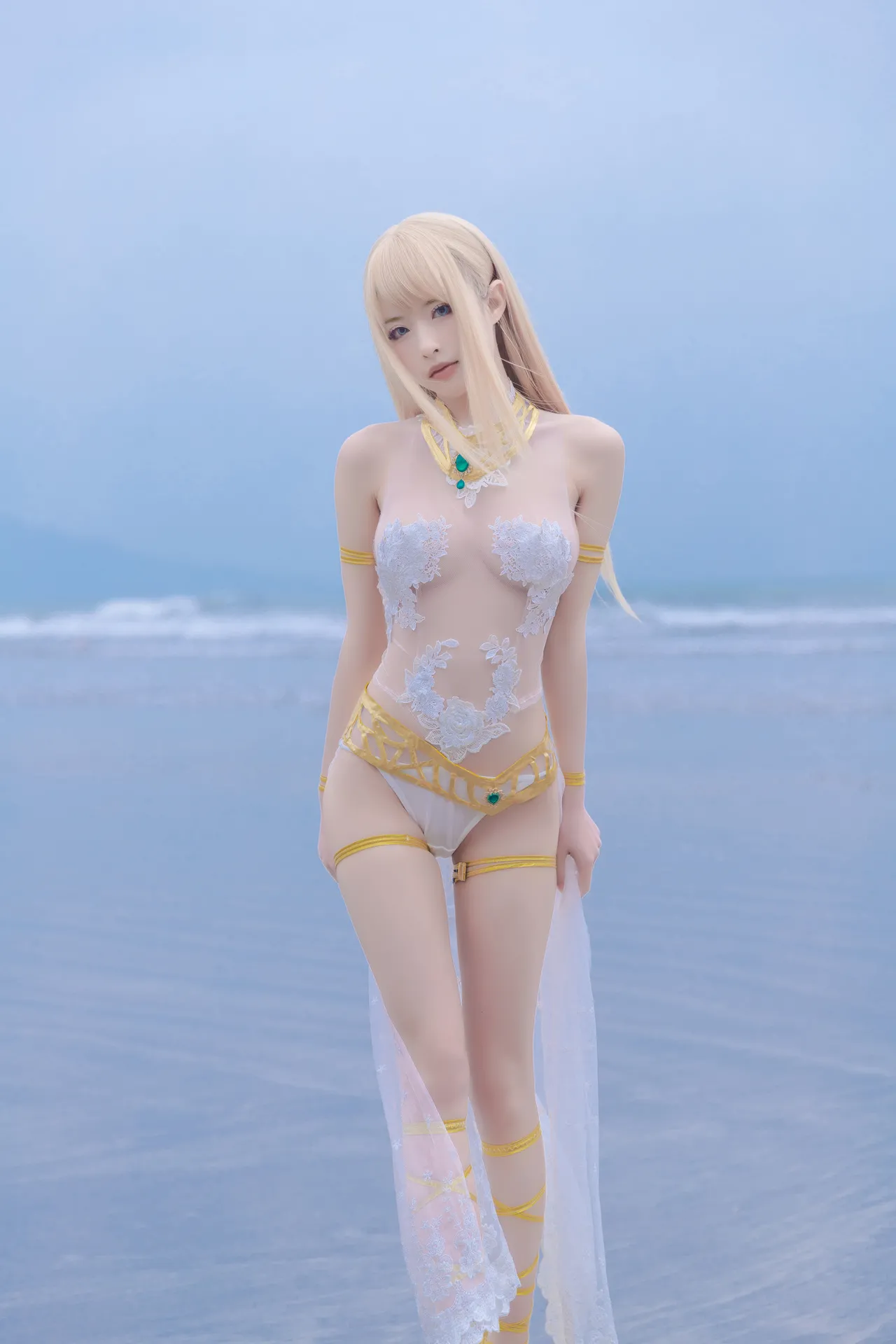 清水由乃 玛丽萝丝 白色泳衣(Dead or Alive)