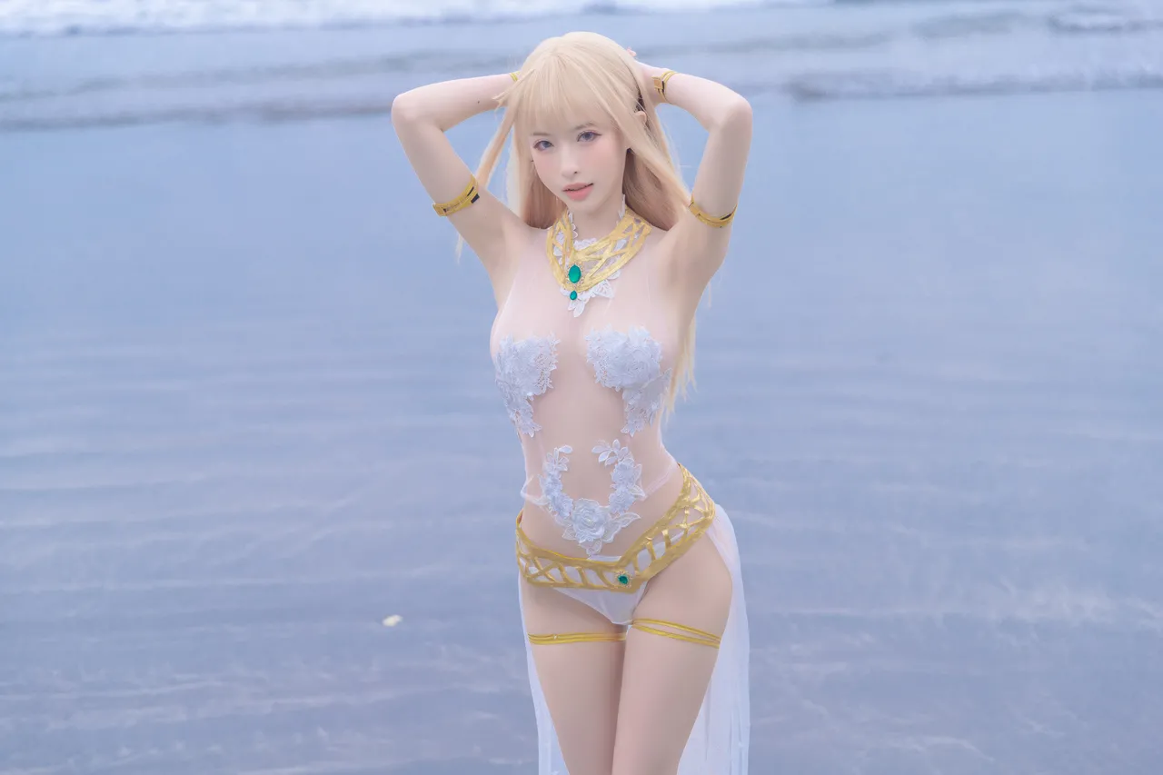 清水由乃 玛丽萝丝 白色泳衣(Dead or Alive)-erohere11.webp