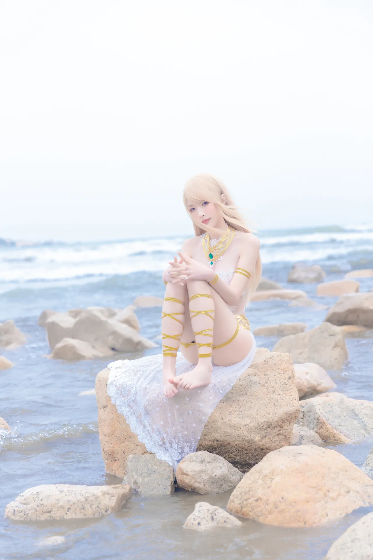 清水由乃 玛丽萝丝 白色泳衣(Dead or Alive)-erohere17.webp