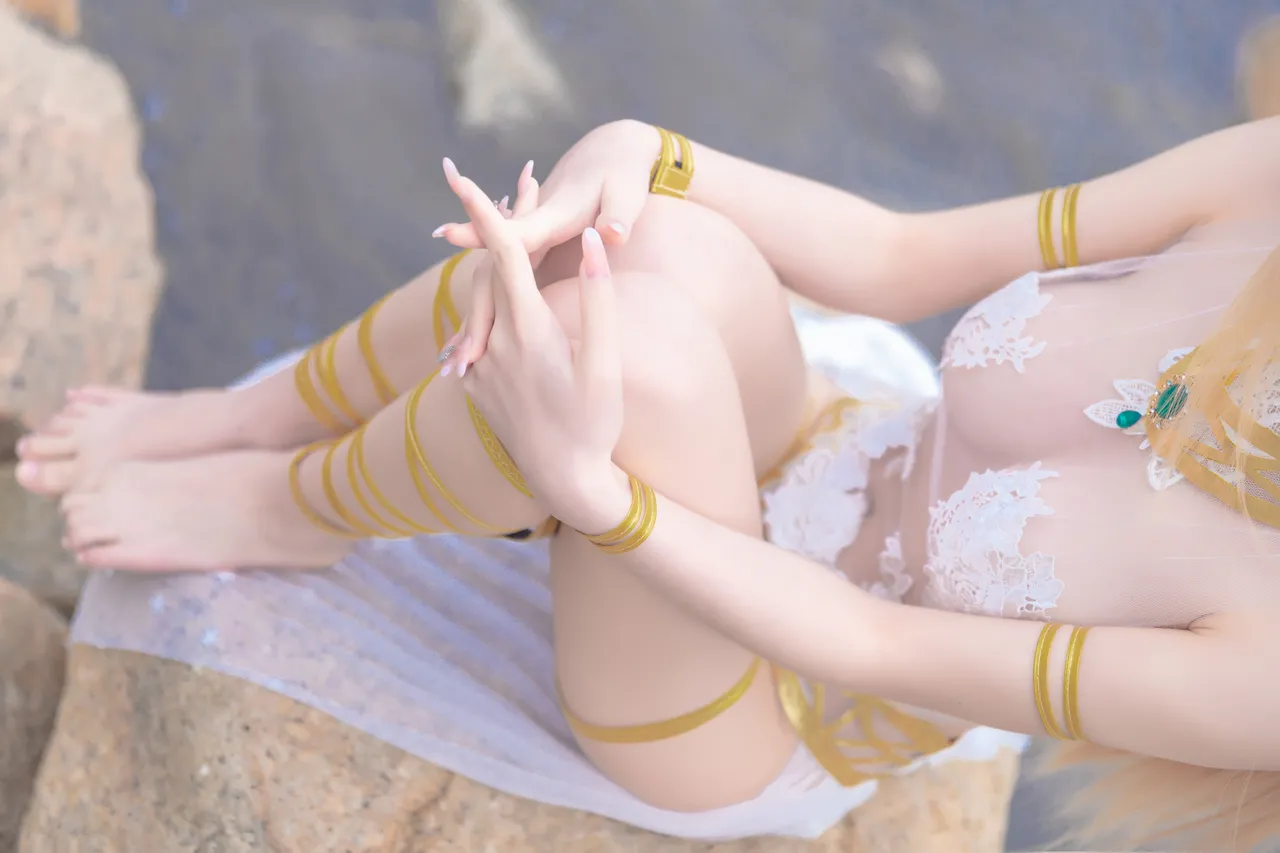 清水由乃 玛丽萝丝 白色泳衣(Dead or Alive)-erohere19.webp
