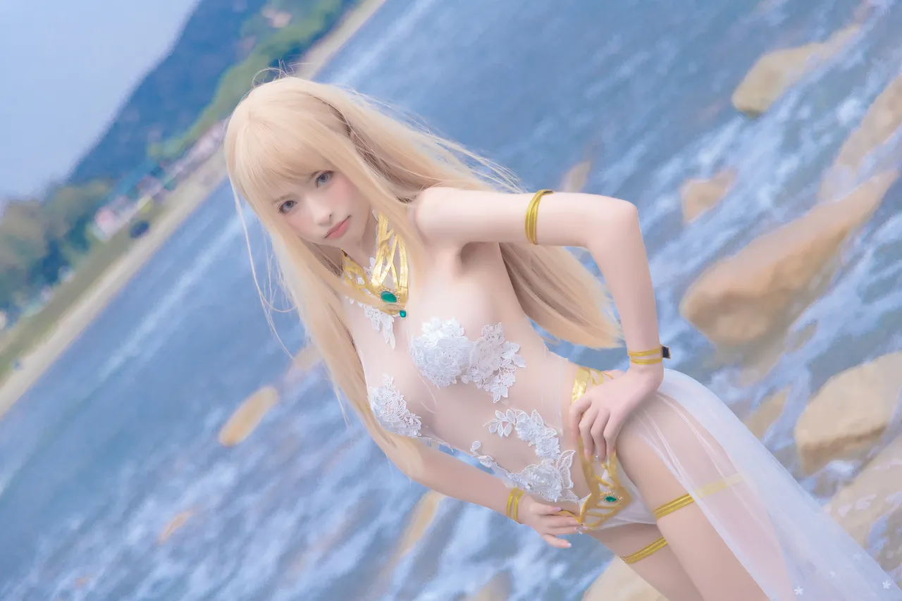 清水由乃 玛丽萝丝 白色泳衣(Dead or Alive)-erohere30.webp