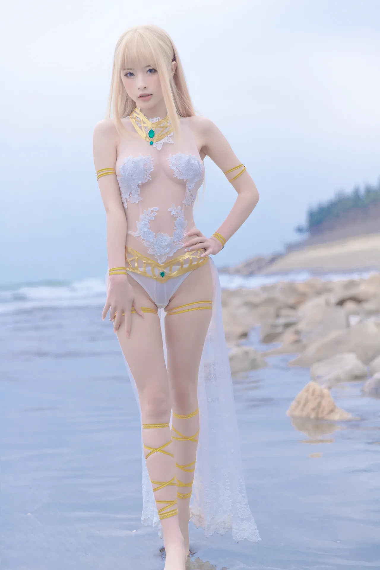 清水由乃 玛丽萝丝 白色泳衣(Dead or Alive)-erohere5.webp