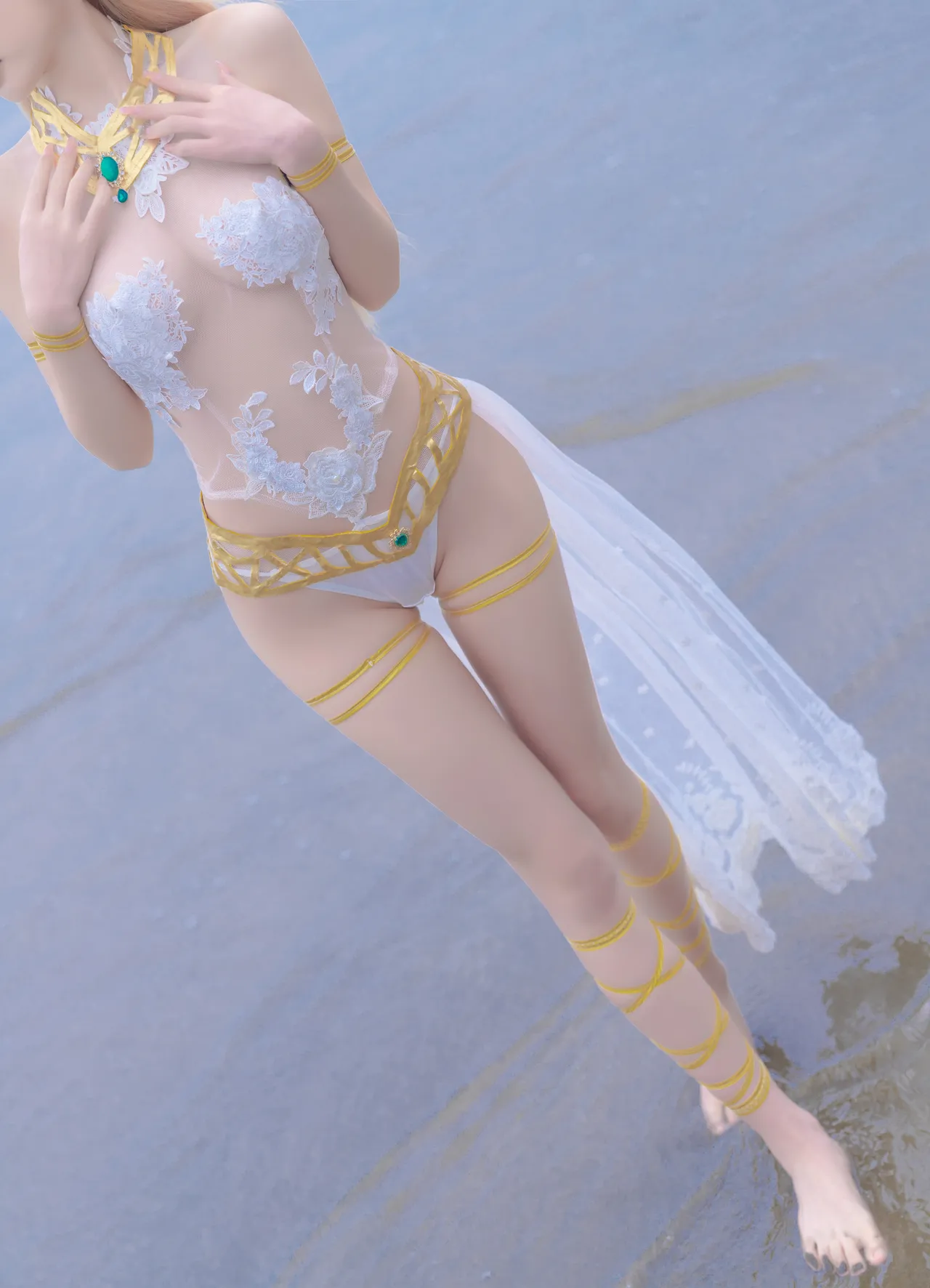 清水由乃 玛丽萝丝 白色泳衣(Dead or Alive)-erohere7.webp