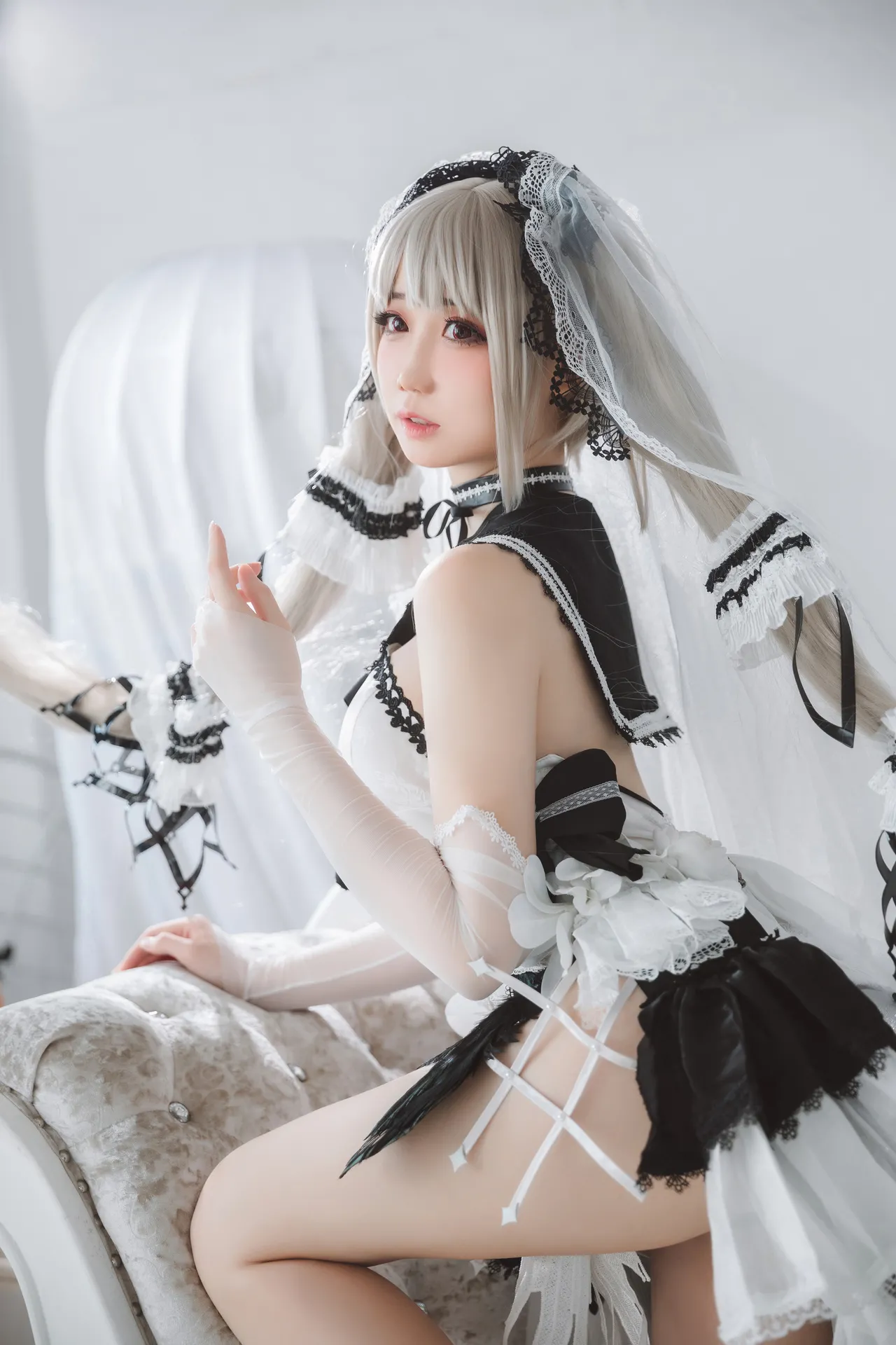 焖焖 - 可畏礼服-erohere22.webp