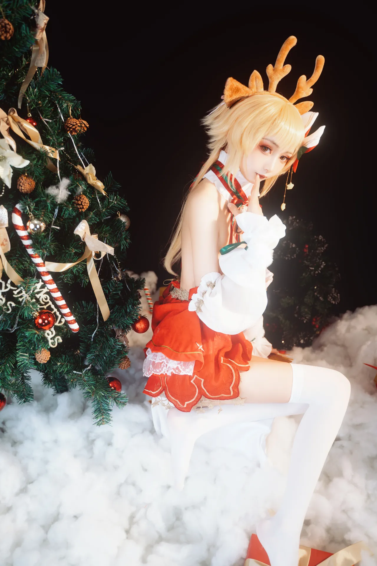 爆机少女喵小吉&花音栗子 - 原神圣诞特辑-erohere53.webp