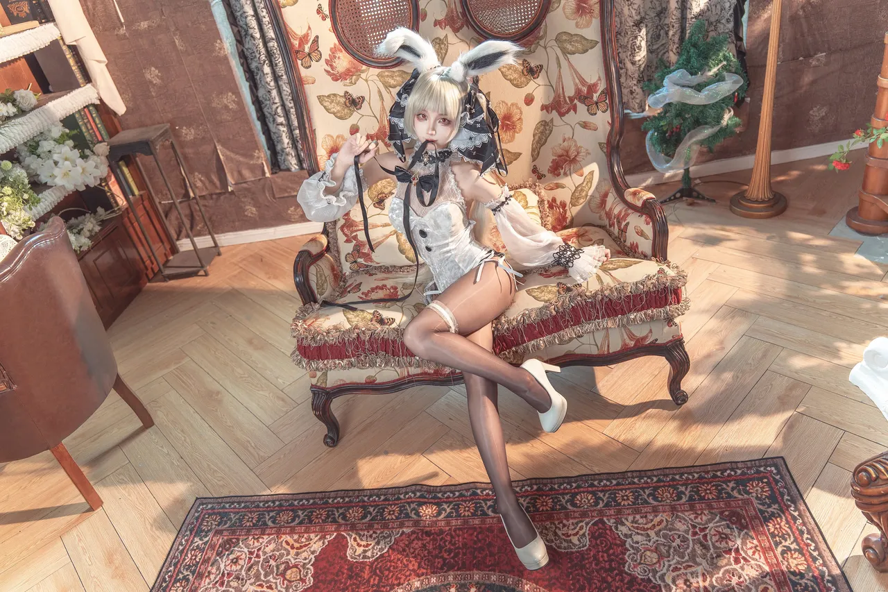 狐玖玖 - 碧蓝航线 可畏 同人白兔女郎-erohere11.webp