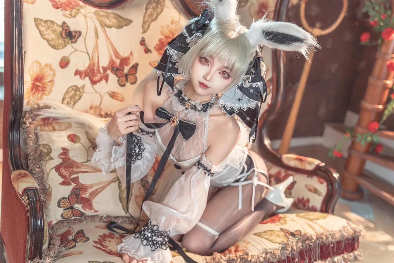 狐玖玖 - 碧蓝航线 可畏 同人白兔女郎-erohere13.webp