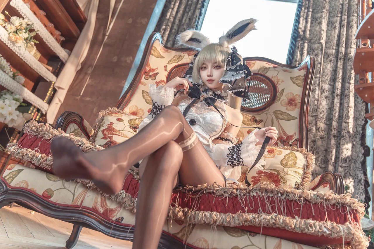 狐玖玖 - 碧蓝航线 可畏 同人白兔女郎-erohere20.webp