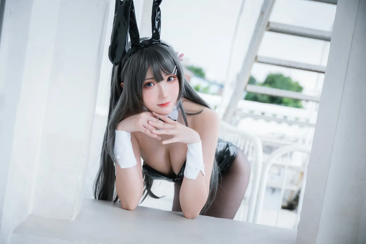 瓜希酱 - 樱岛麻衣 兔女郎-erohere26.webp