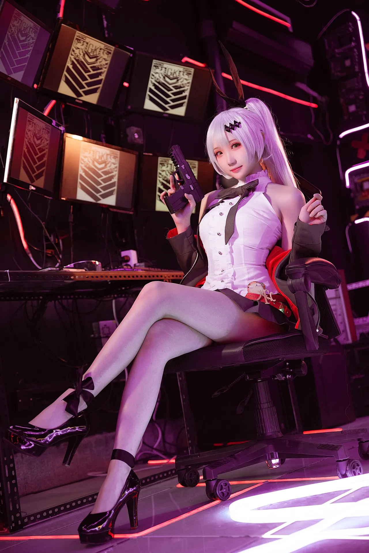 瓜希酱 - Five-seveN (Girls Frontline)-erohere10.webp