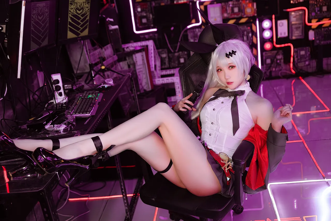 瓜希酱 - Five-seveN (Girls Frontline)-erohere13.webp