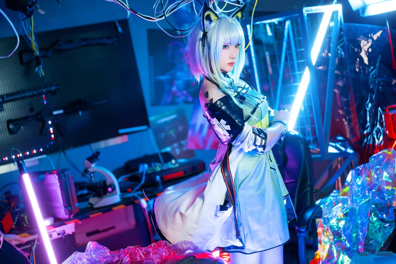 瓜希酱 - Kal'tsit (Arknights)-erohere5.webp