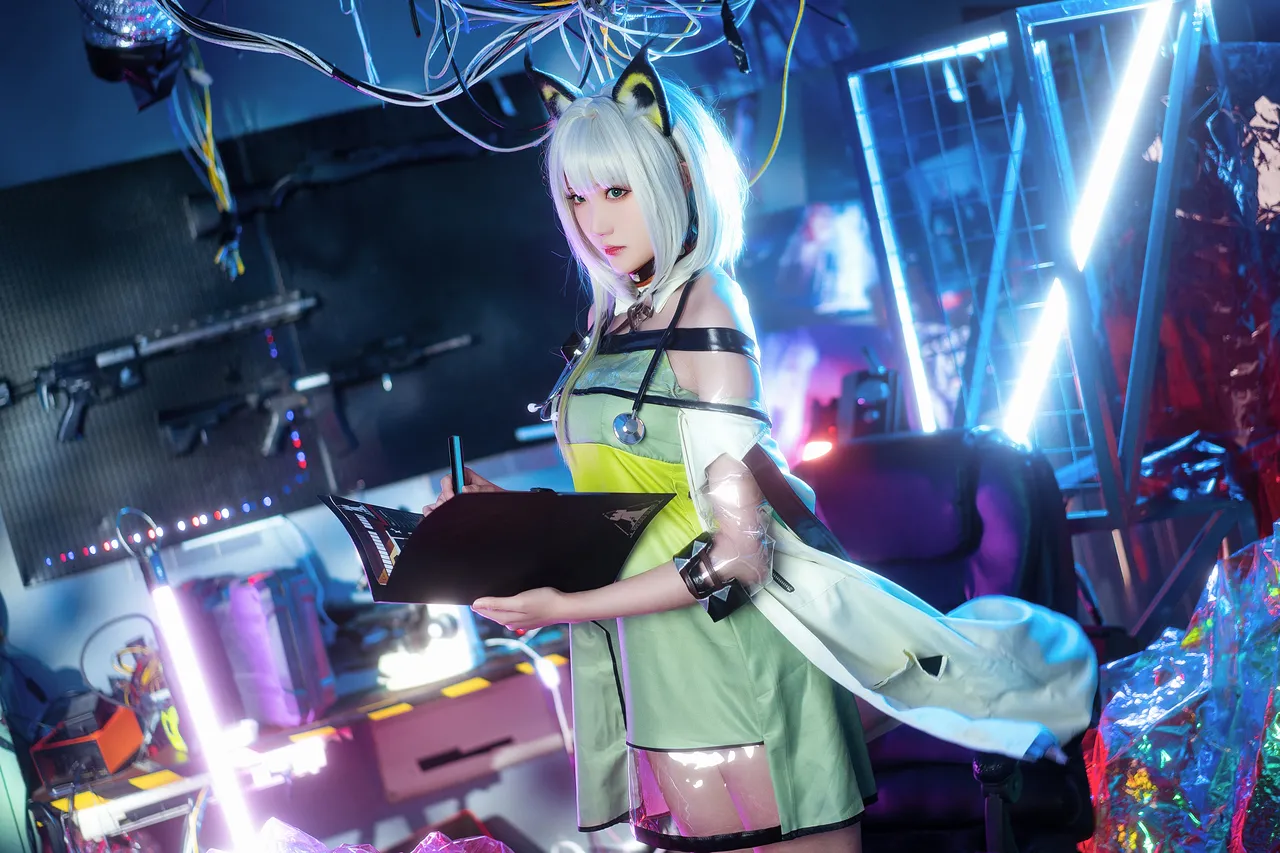 瓜希酱 - Kal'tsit (Arknights)-erohere7.webp